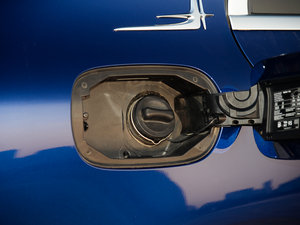 2015C 300 L \(yn)(dng) (x)(ji)^