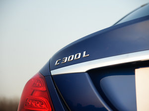 2015C 300 L \(yn)(dng) (x)(ji)^