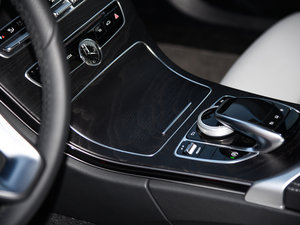 2015C 300 L \(yn)(dng) п؅^(q)