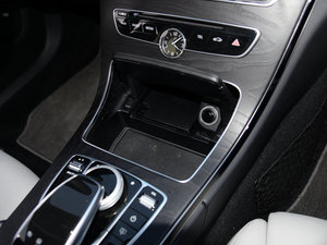 2015C 300 L \(yn)(dng) п؅^(q)