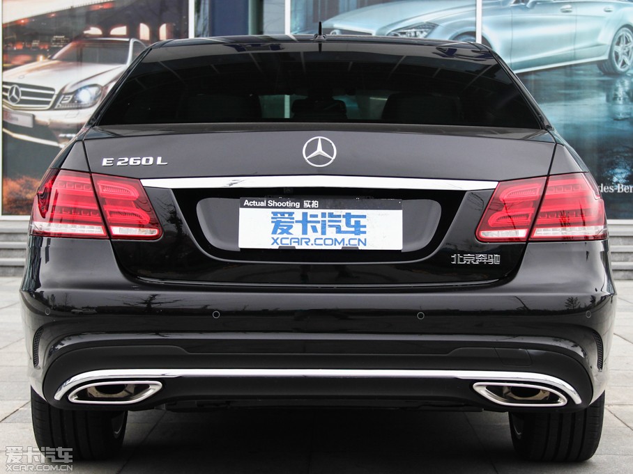 2015��YE�� E 260L �\�ӕr����