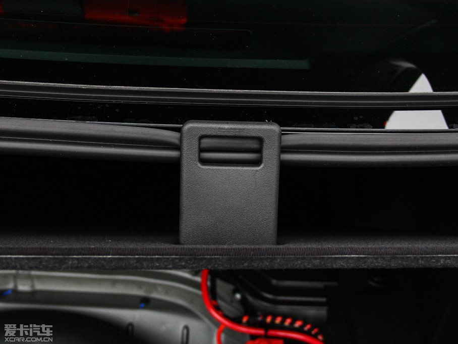 2015YE E 260L \ӕr