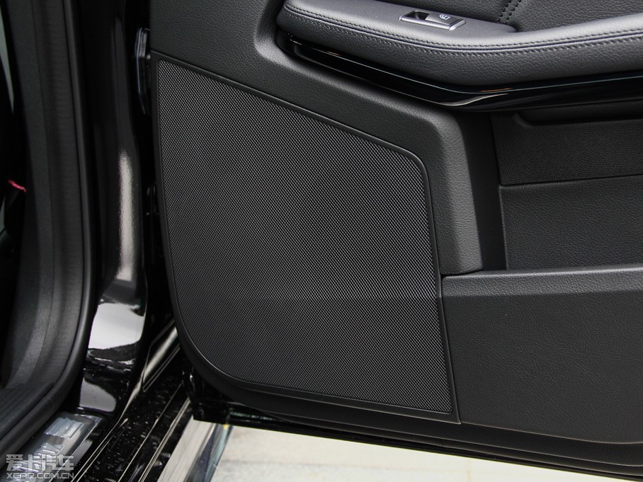 2015YE(j) E 260L \(yn)(dng)r(sh)