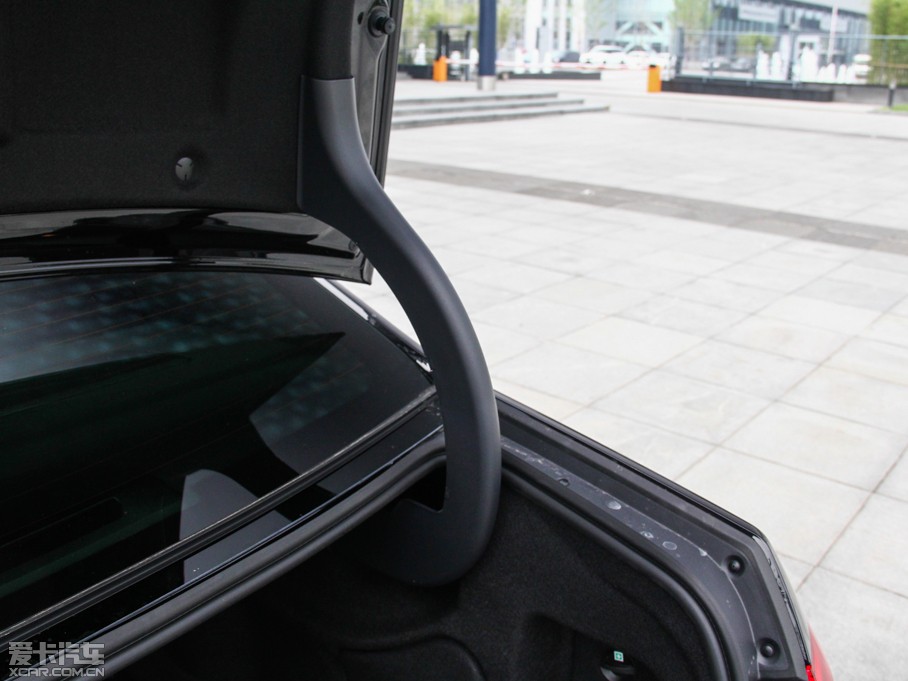 2015YE E 260L \ӕr