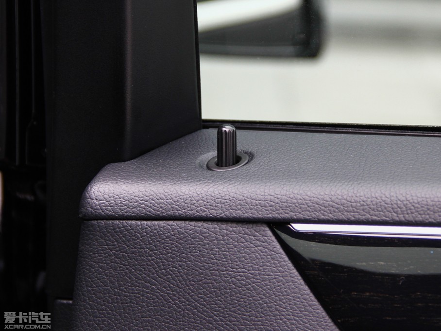 2015YE E 260L \ӕr