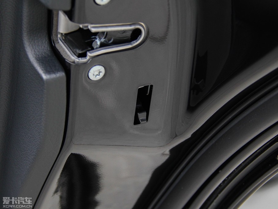 2015YE E 260L \ӕr