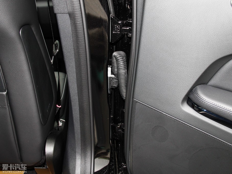 2015YE E 260L \ӕr