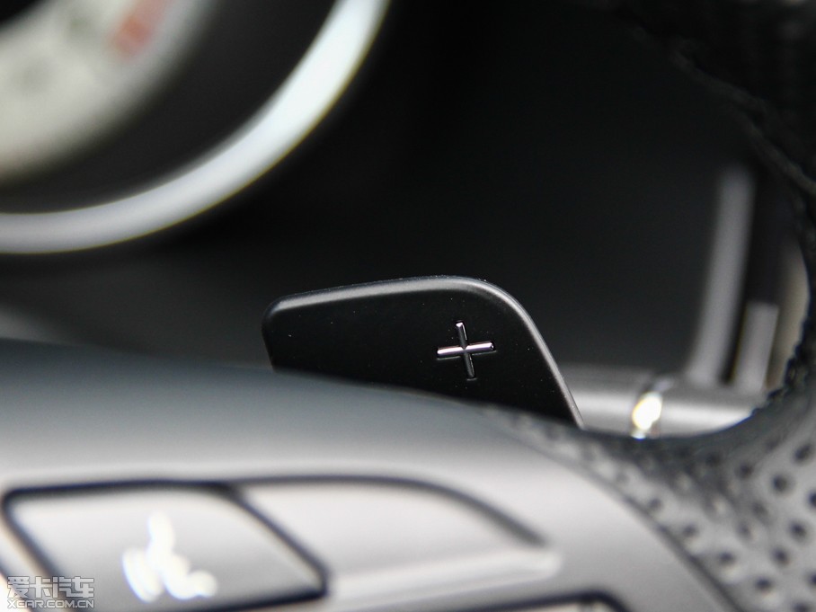 2015YE E 260L \ӕr