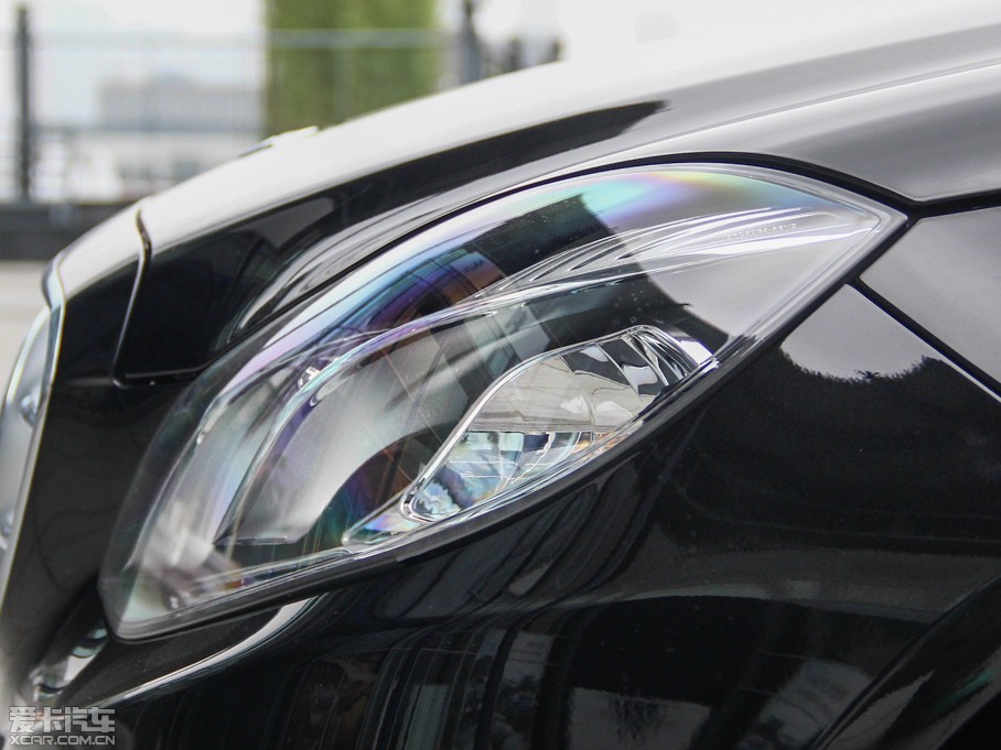 2015YE E 260L \ӕr