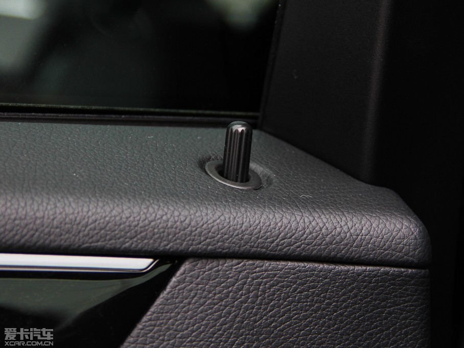 2015YE E 260L \ӕr