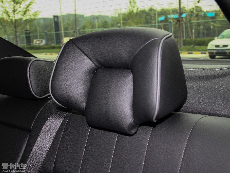 2015YE E 260L \ӕr