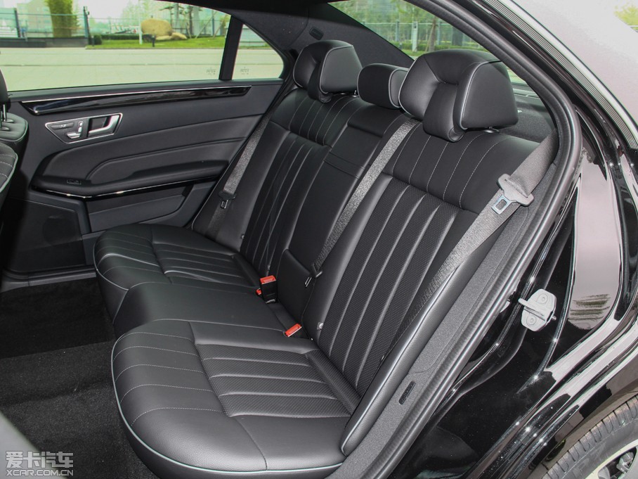 2015YE E 260L \ӕr