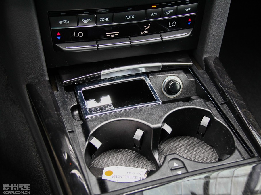 2015YE(j) E 260L \(yn)(dng)r(sh)