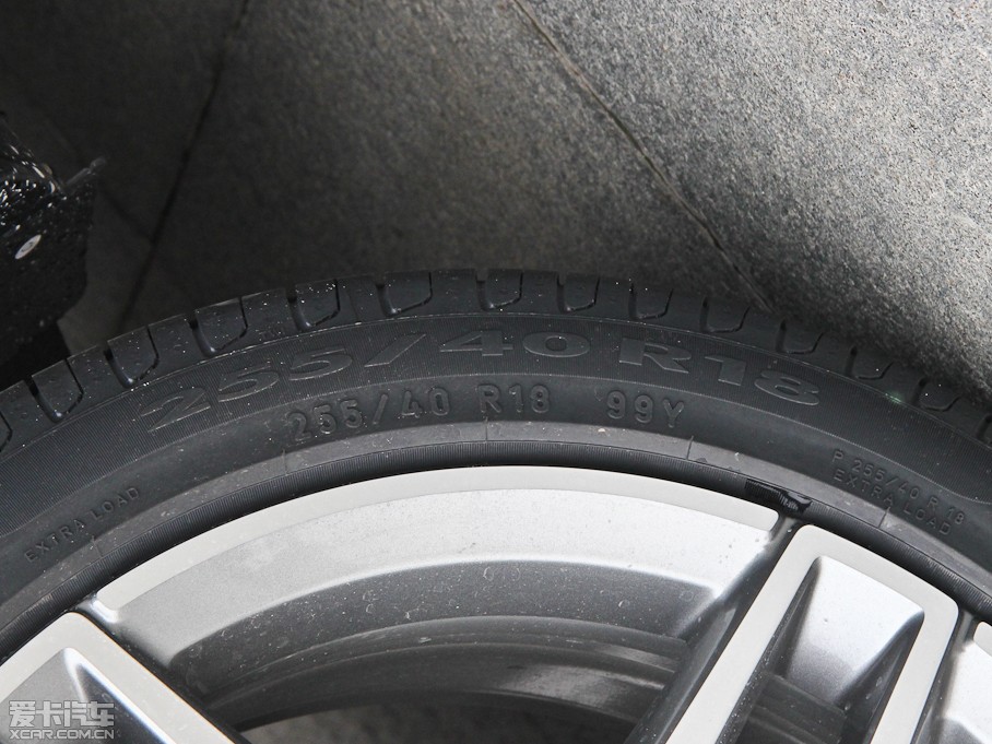 2015YE(j) E 260L \(yn)(dng)A