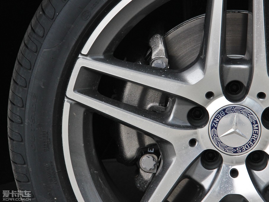 2015YE E 260L \ӺA