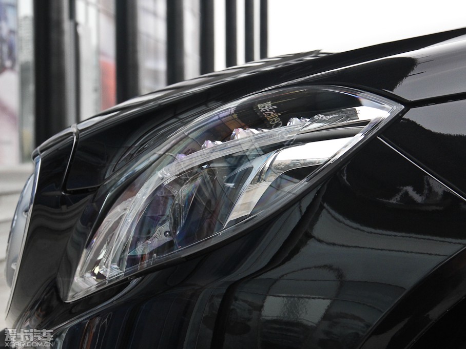 2015��YE��(j��) E 260L �\(y��n)��(d��ng)���A��