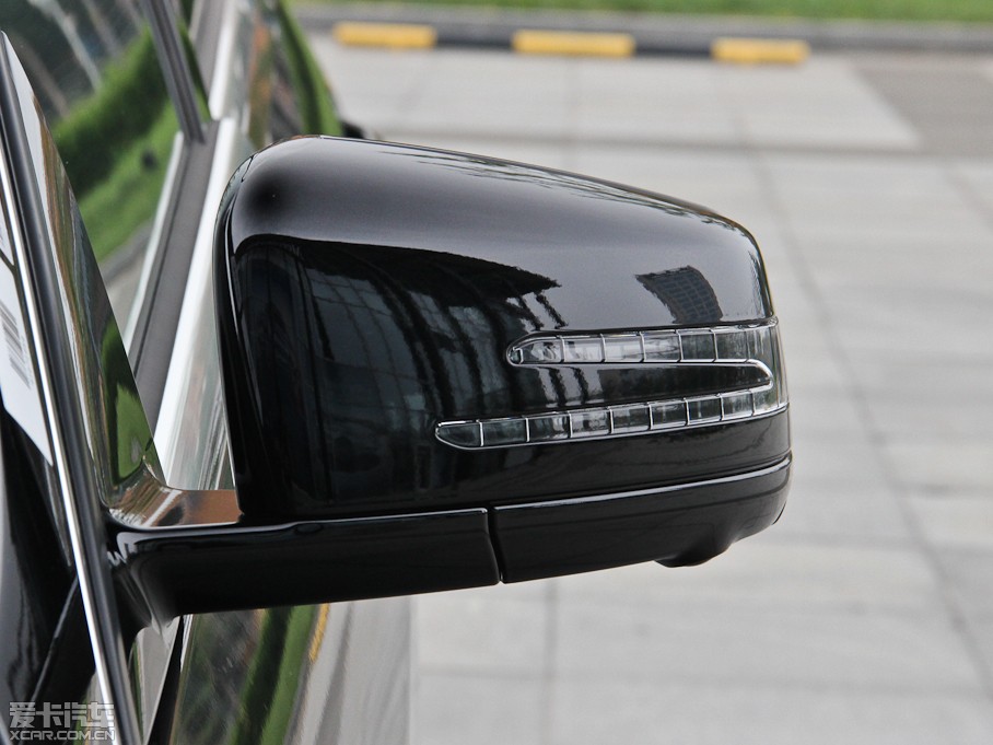 2015YE E 260L \ӺA