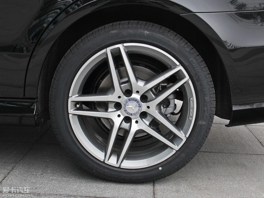 2015YE(j) E 260L \(yn)(dng)A