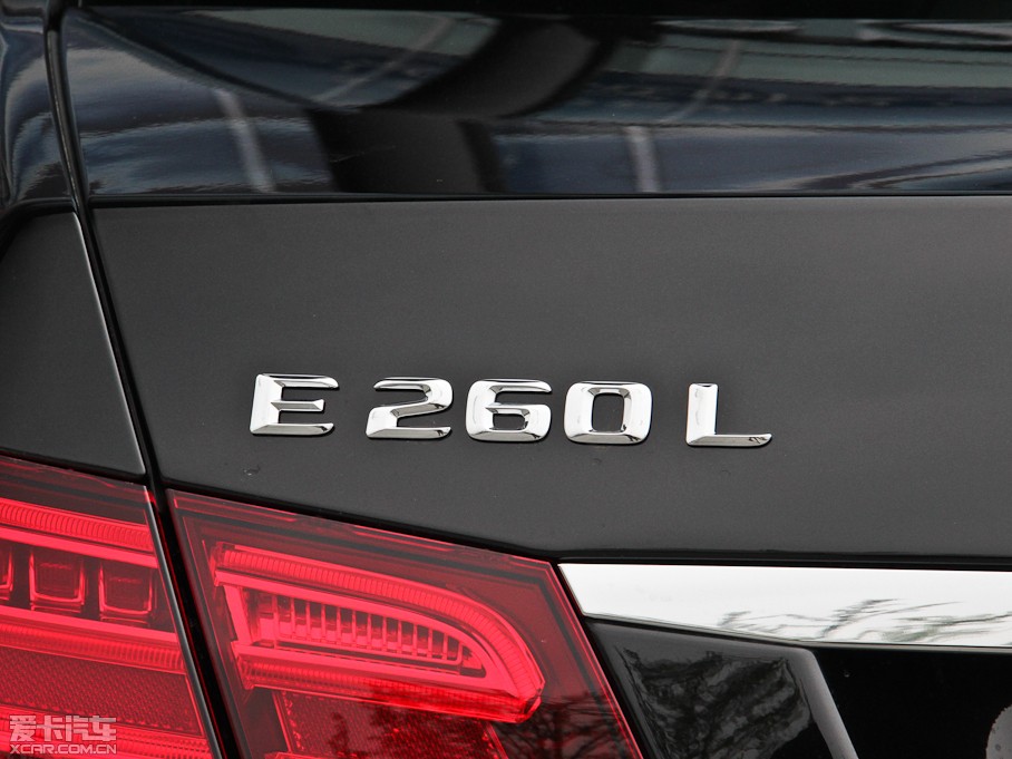 2015YE E 260L \ӺA