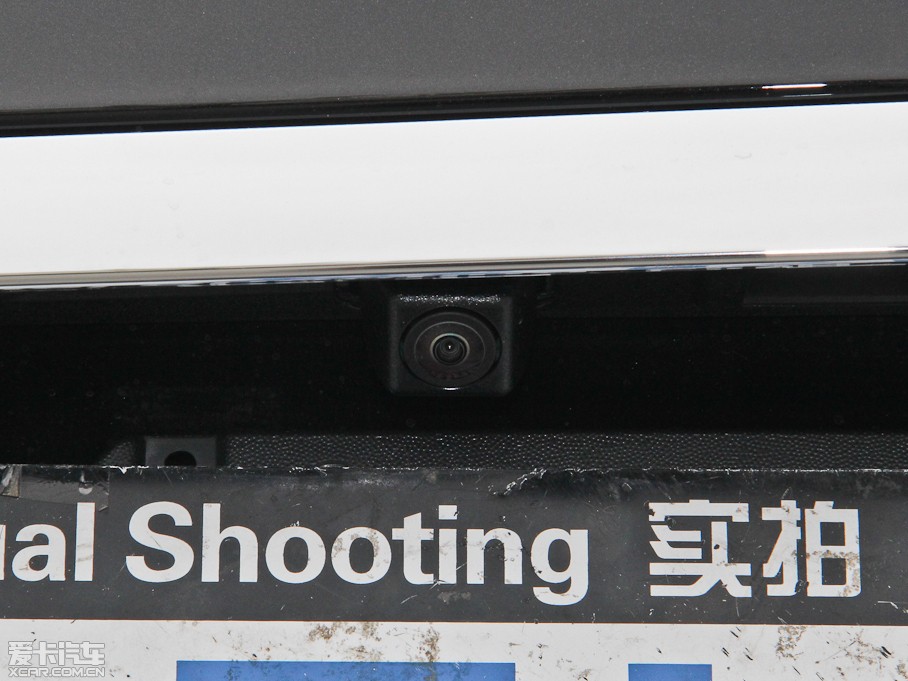 2015YE E 260L \ӺA