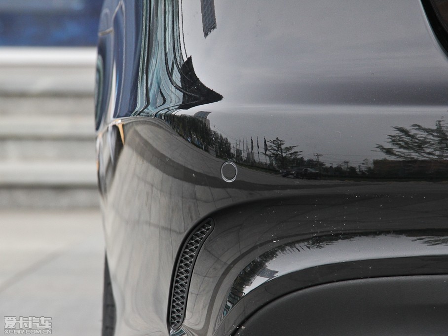 2015YE E 260L \ӺA