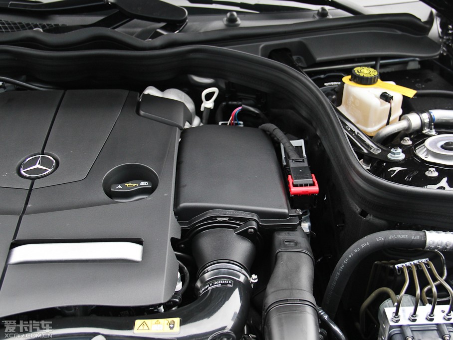 2015YE E 260L \ӺA