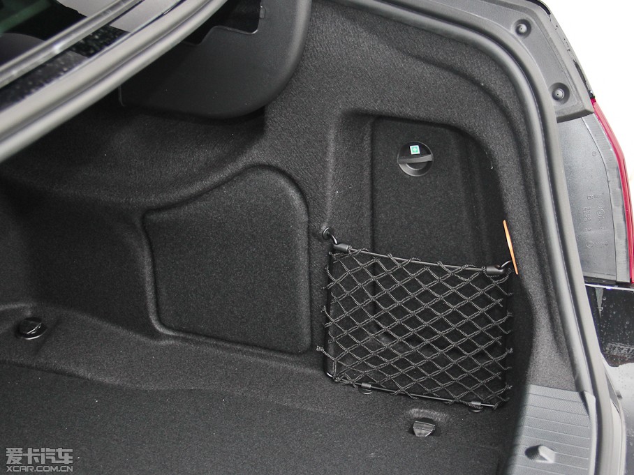 2015YE E 260L \ӺA