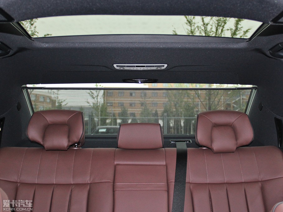 2015YE E 260L \ӺA