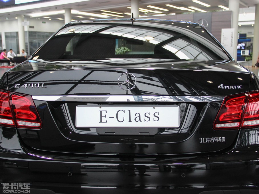 2015YE E 400L 4MATIC \ӺA