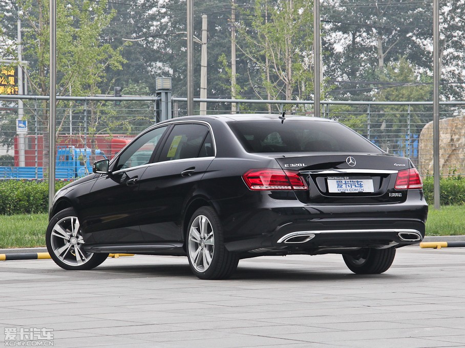 2015YE E 320L 4MATIC \