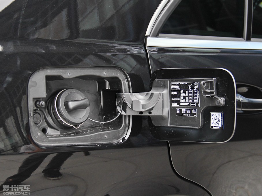 2015YE E 320L 4MATIC \