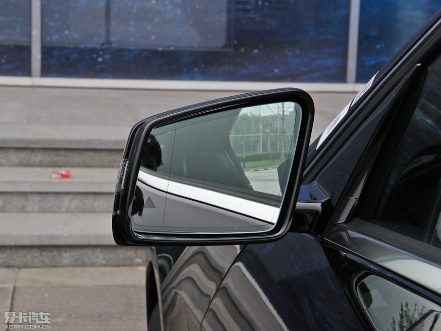 2015YE E 320L 4MATIC \