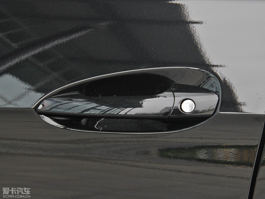 2015YE E 320L 4MATIC \(yn)