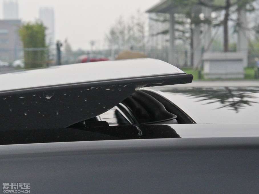 2015YE E 320L 4MATIC \