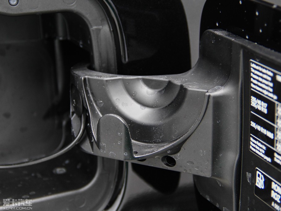 2015��YE�� E 260L �\(y��n)����