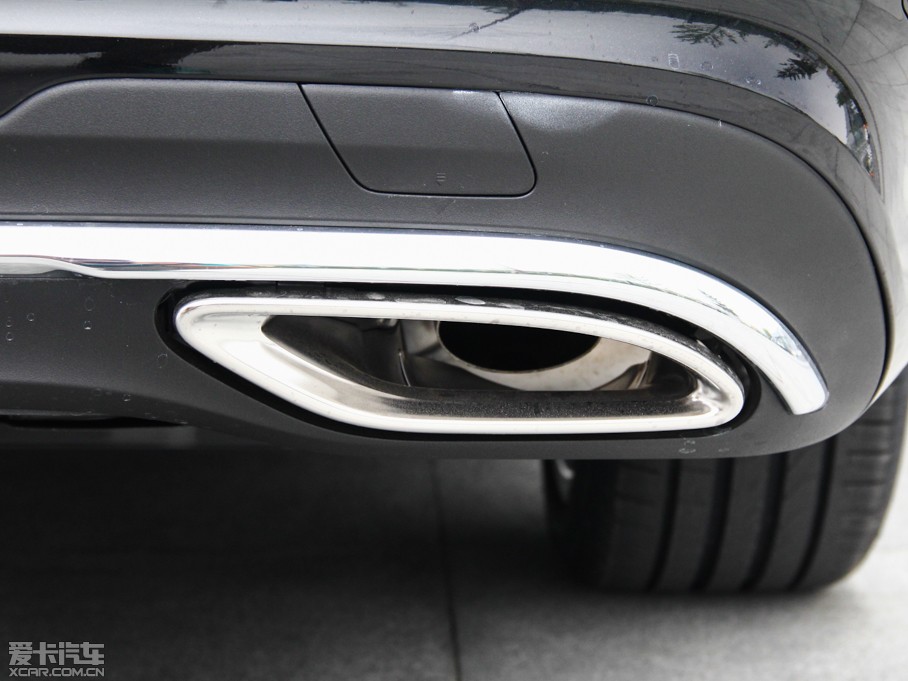 2015��YE�� E 260L �\����