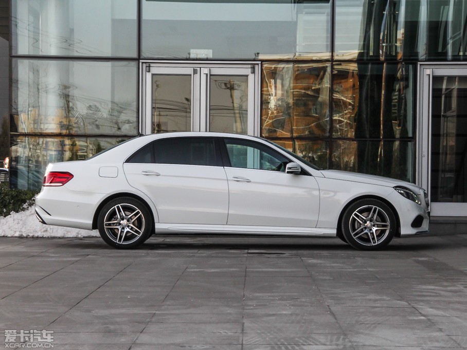 2015YE E 320L \ӺA