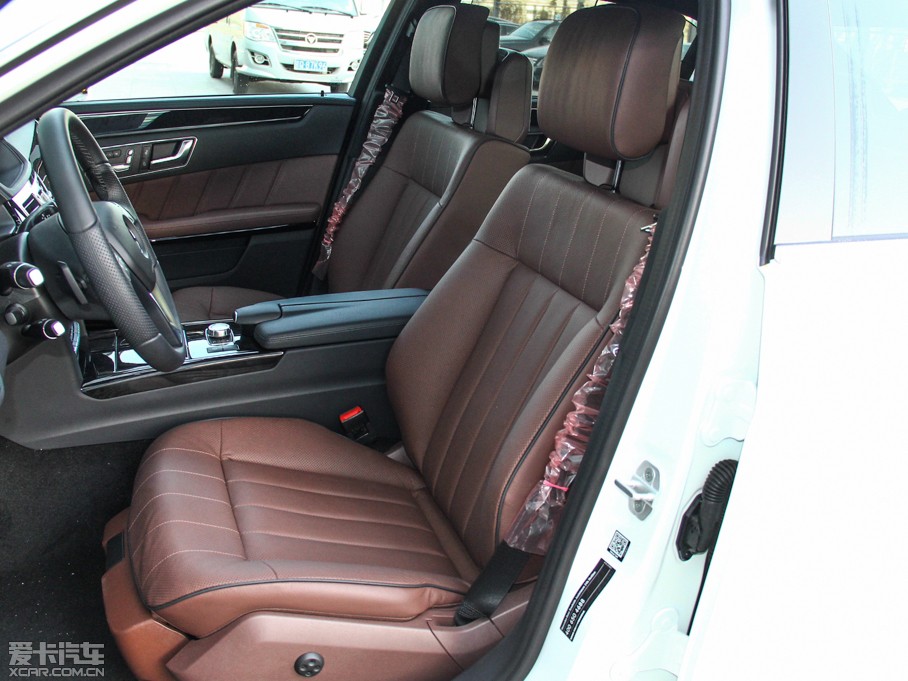 2015��YE��(j��) E 320L �\(y��n)��(d��ng)���A��