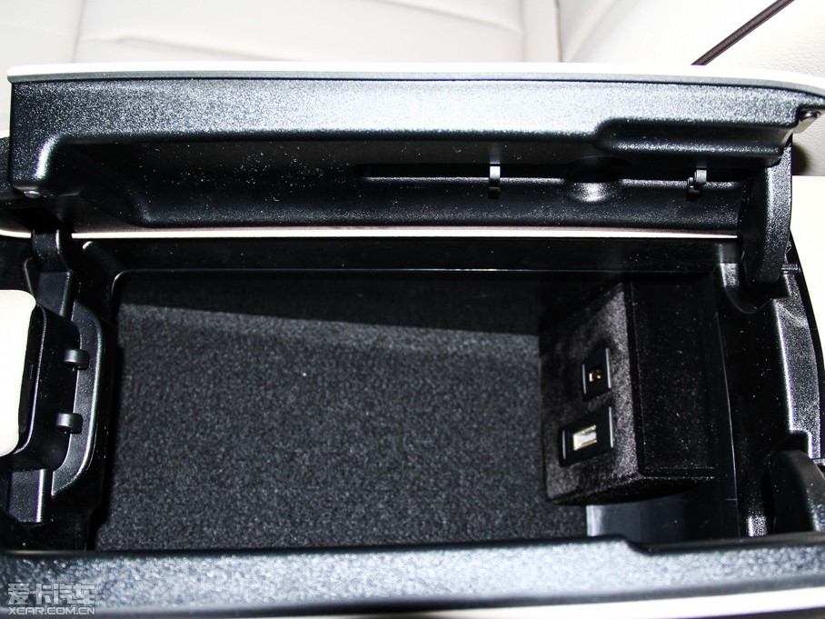 2015YE E 320L \(yn)