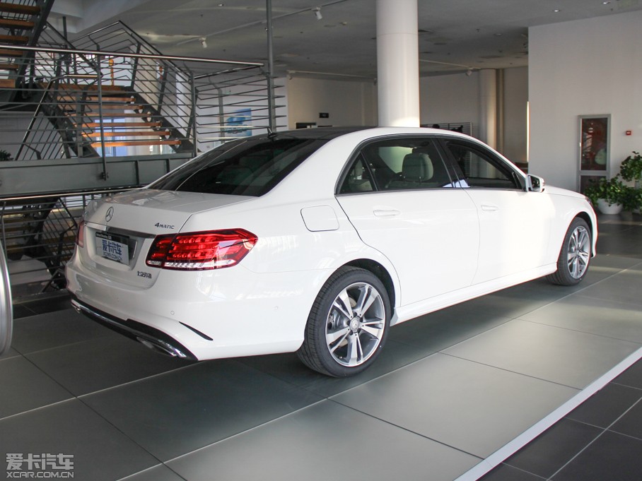 2015YE E 320L 4MATIC