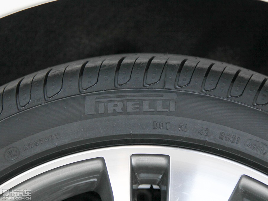 2015YE E 320L 4MATIC