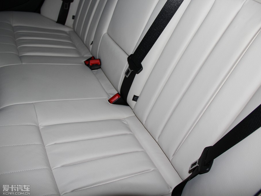 2015YE E 320L 4MATIC