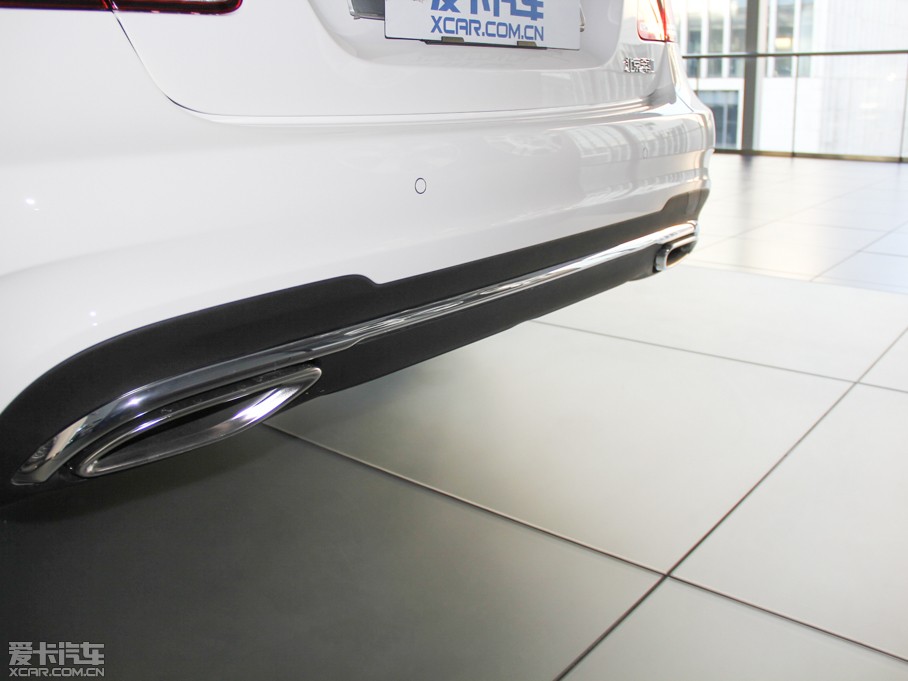 2015YE E 320L 4MATIC