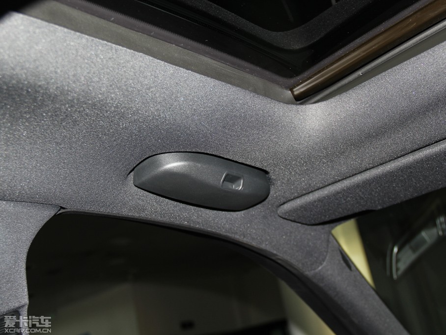 2015YE E 320L 4MATIC