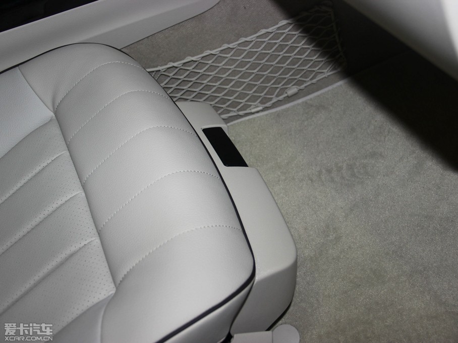 2015YE E 320L 4MATIC