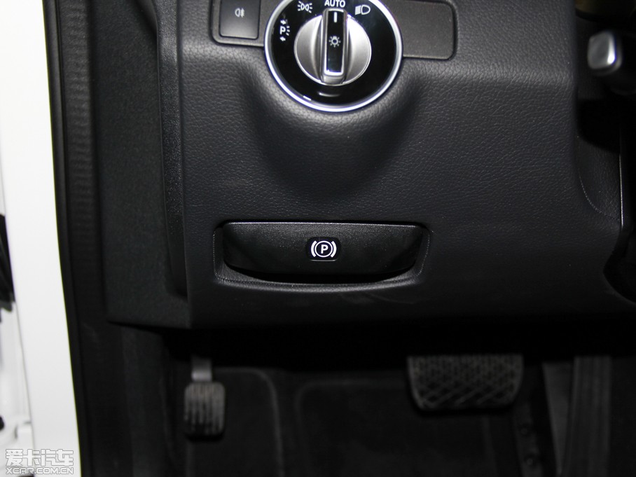 2015YE E 320L 4MATIC