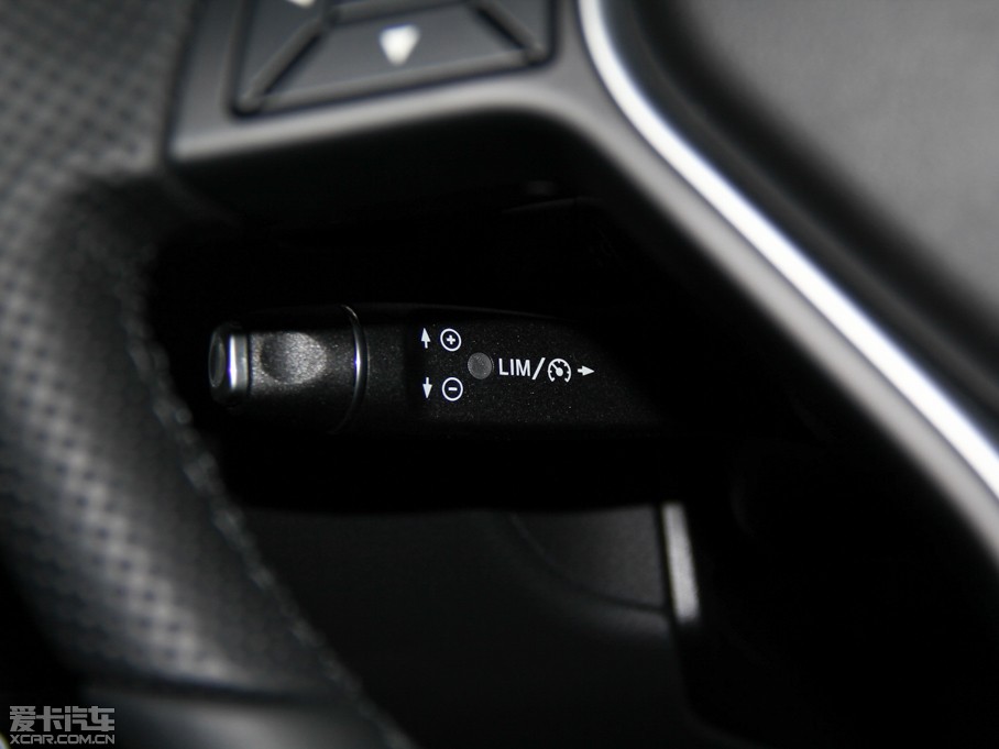 2015YE E 320L 4MATIC