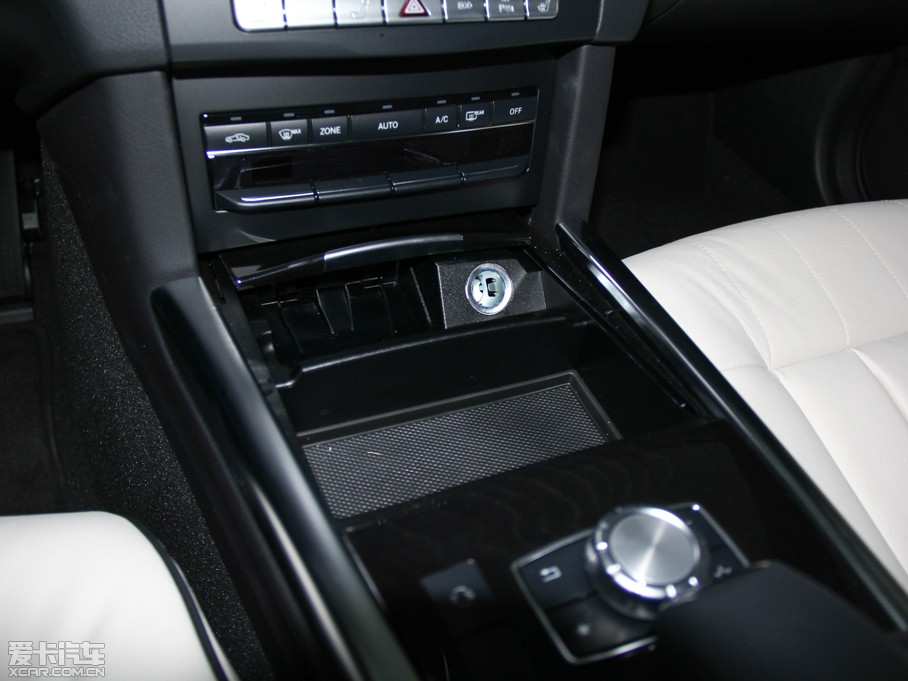 2015YE E 320L 4MATIC