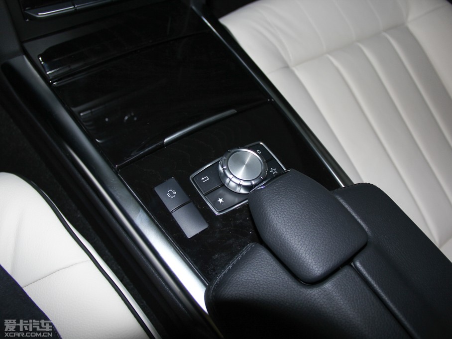 2015YE E 320L 4MATIC