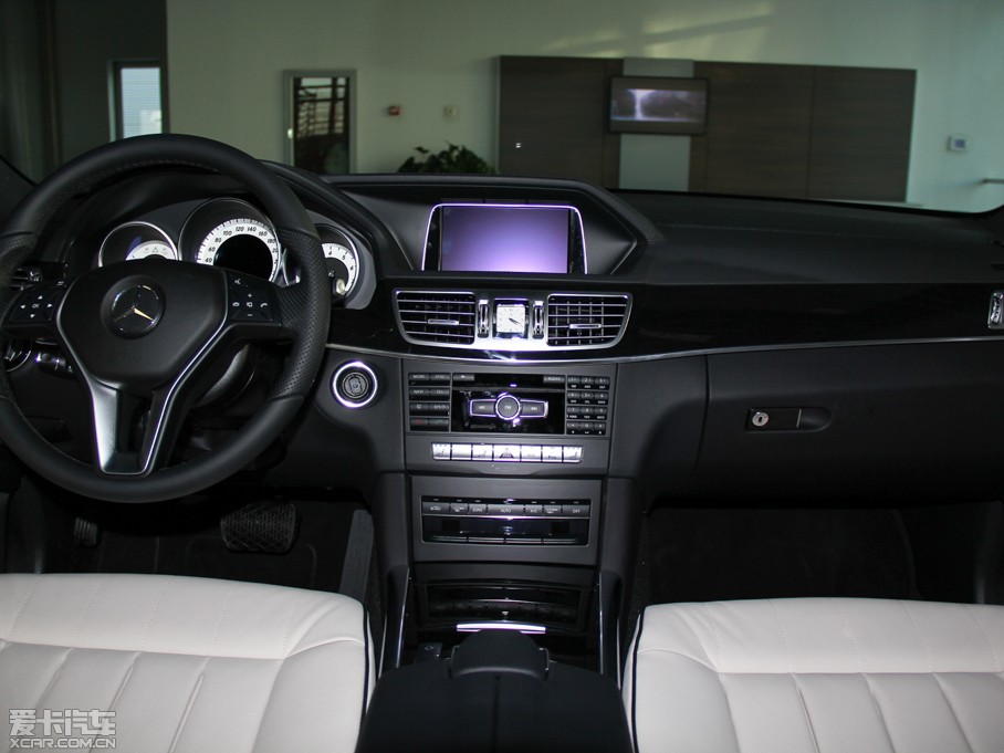 2015YE E 320L 4MATIC